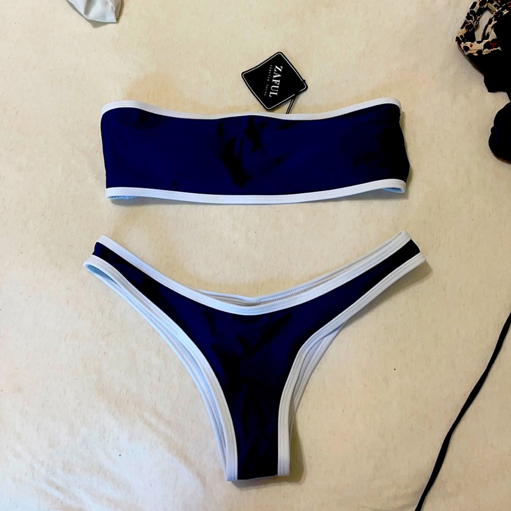 New bikini size m
